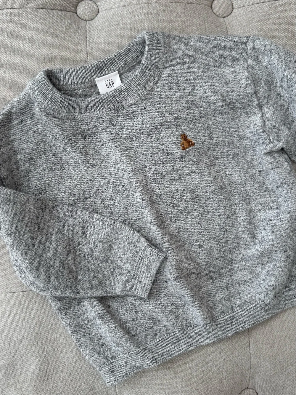 GAP Boys Gray Sweater — Size 12-18 Months